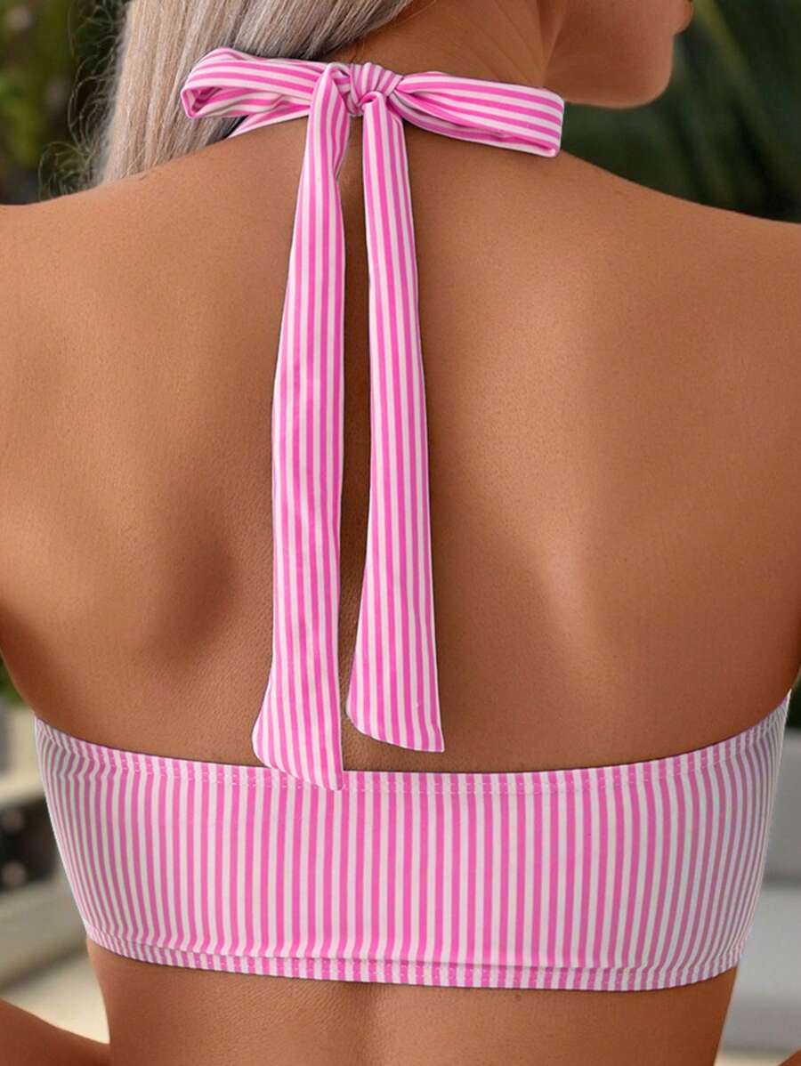 Emily I Stribet badetøj