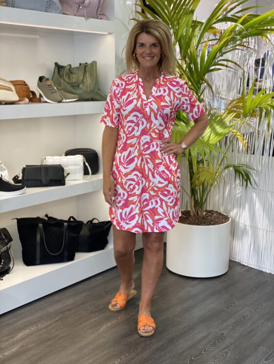 Nanna | Vibrant Floral V-hals Kjole