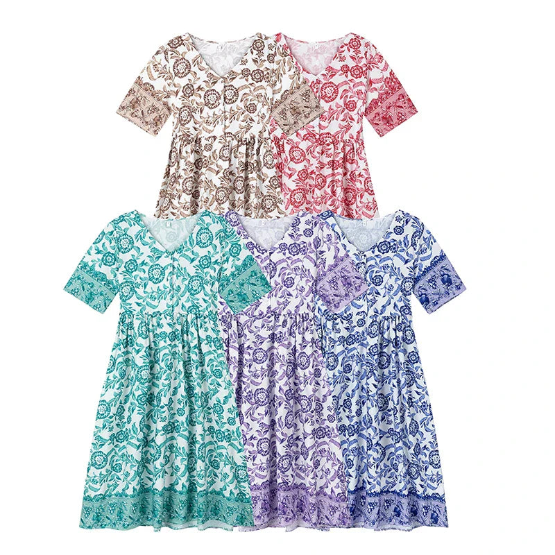 Maya™ | V-hals Kjole med Flæseærmer og Blomstermønster